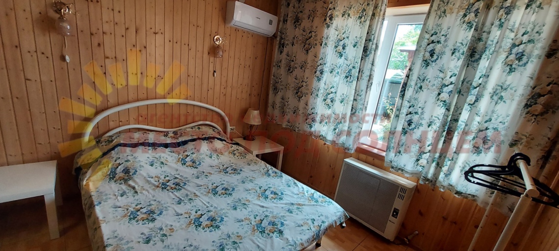 14bdc5331419169b512d72b46ff7efe2025e101f0d3307326fc6b81db6543f3d