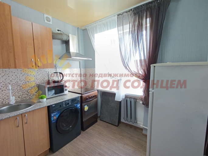 eaea386745c0590211ec98f400c3f0b7813966b381a6095760f2c44224790922